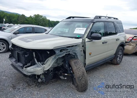 2024 Ford Bronco Sport Badlands z USA, uszkodzony, nr VIN 3FMCR9D92RRE17046